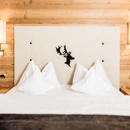 Hotel Dorfer Alpine&Charming Selva di Val Gardena Room photo