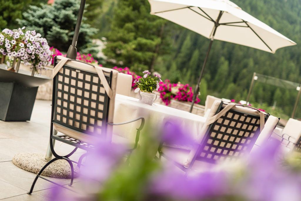 Hotel Dorfer Alpine&Charming Selva di Val Gardena Exterior photo